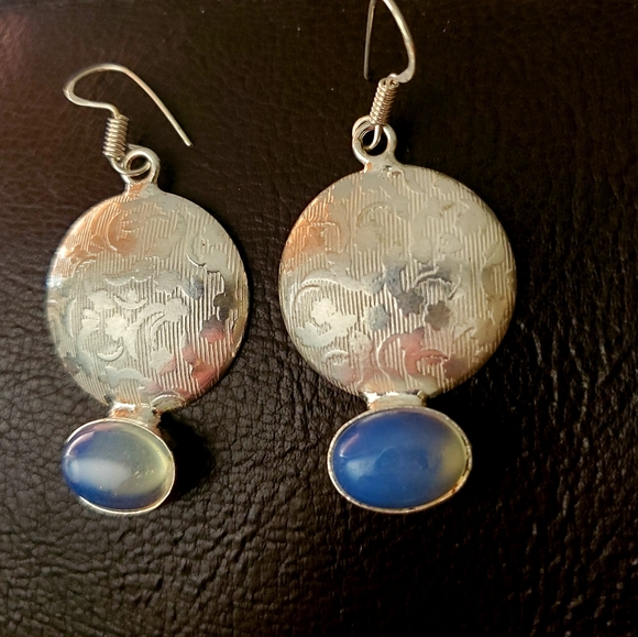 *$15 Sale* New Opalite Silver Earrings. - Picture 4 of 13